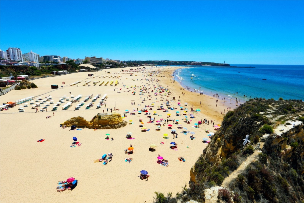 praia da rocha beach